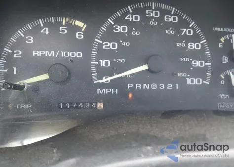 1996 Chevrolet Gmt-400 C1500 z USA, uszkodzony, nr VIN 2GCEC19M3T1113054